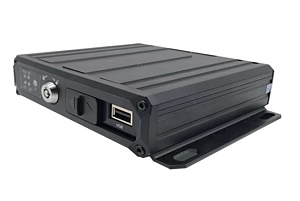 Комплект видеонаблюдения на транспорт с 1 SD картой на 3 камеры