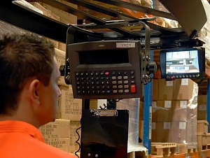 Беспроводной комплект 7" с лазером для вилочных погрузчиков и штабелеров FullHD (1080p), SD-карта