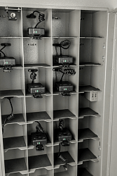 Терминал зарядки и хранения данных ТС 19-20